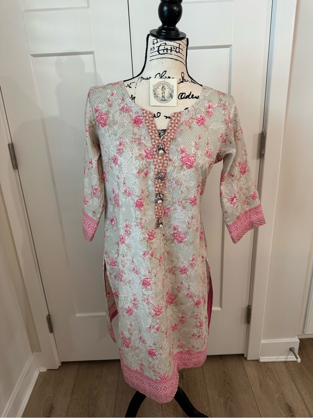 Boutique Floral Lace Tunic Dress Pink Rose Rhinestone Pearl Button Kurti Small